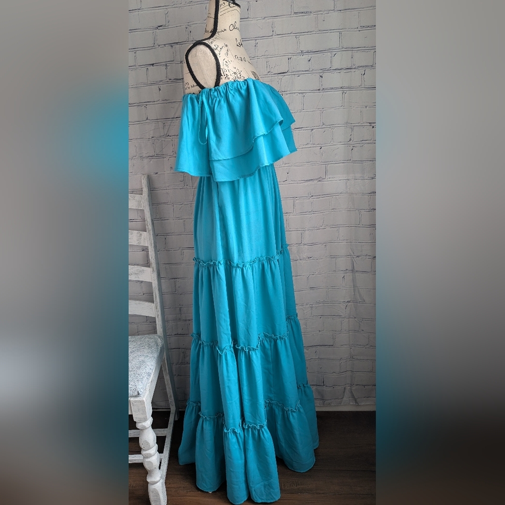 Perfectly Priscilla maxi dress